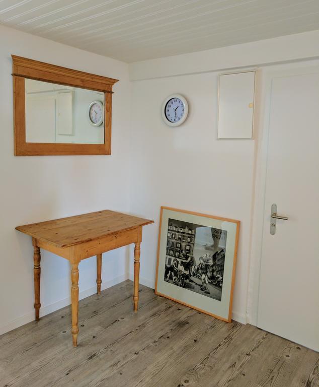 Rooms-Zimmer Neuhausen Am Rheinfall Buitenkant foto