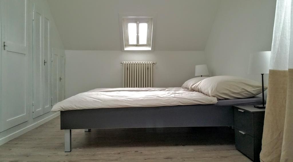 Rooms-Zimmer Neuhausen Am Rheinfall Buitenkant foto