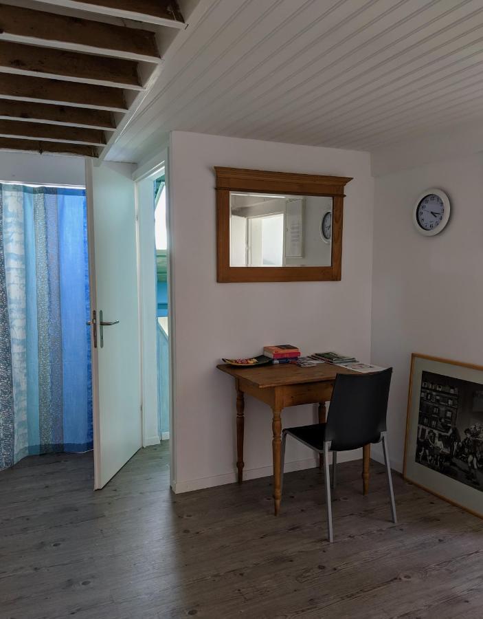 Rooms-Zimmer Neuhausen Am Rheinfall Buitenkant foto